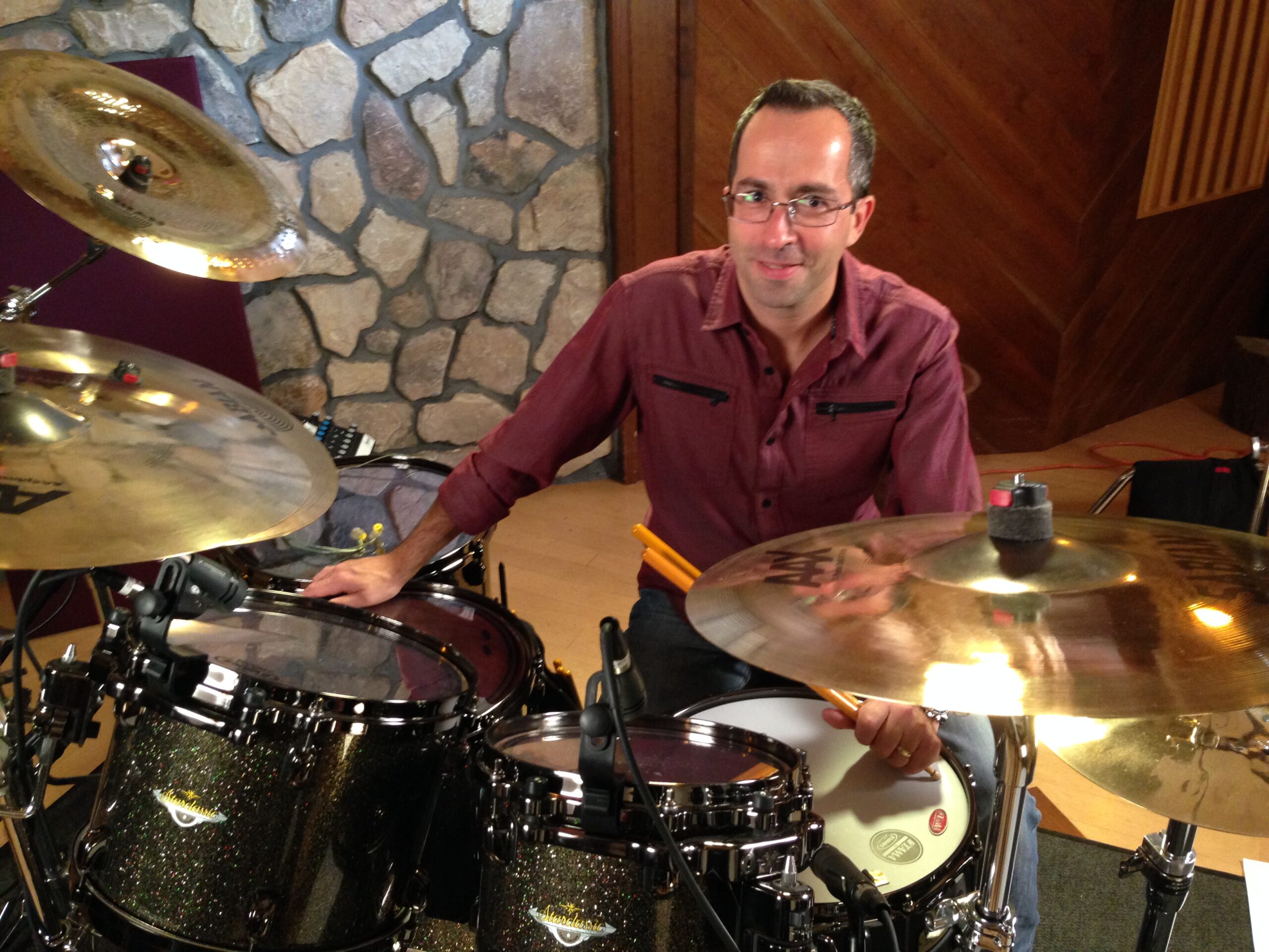 Neil Peart: Taking Center Stage: a Lifetime of Live